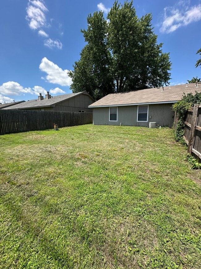 Photo - 3 bed 2 bath