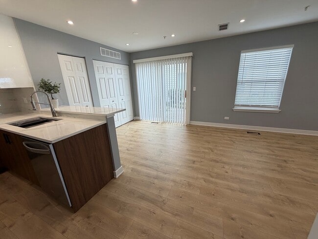 1840 Oslo Ct