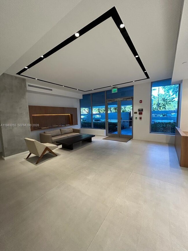 Photo - 13800 Highland Dr Unit 402