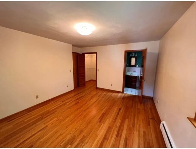 Photo - 2437 Rhonda Dr