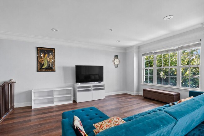Photo - 209 Blue Heron Dr