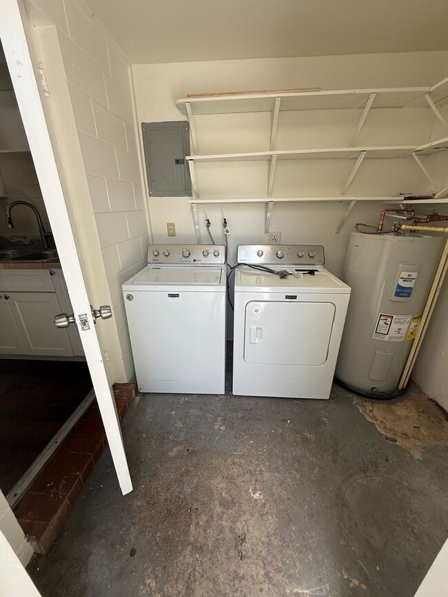 Photo - Triplex centrally located in Fort Pierce