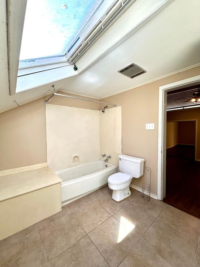 Photo - 1334 Sharlo Ave
