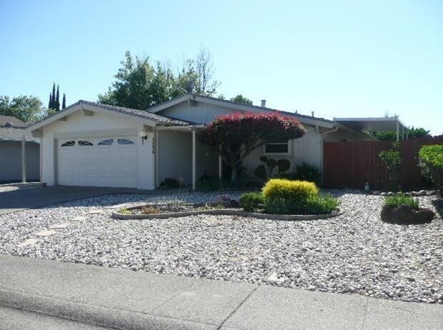 Building Photo - Charming , Spacious House for Rent in Rocklin