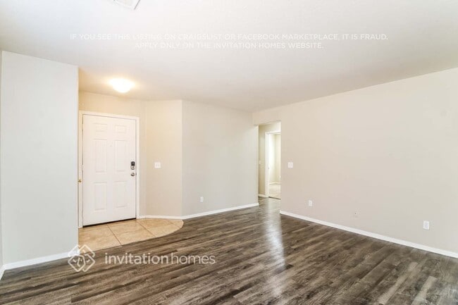 Photo - 19464 N Smith Dr