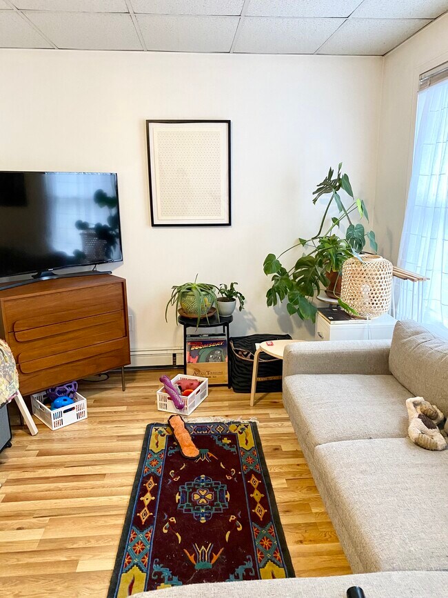 Photo - 160 Otis St Unidad 1