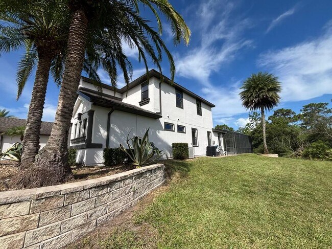 14333 Bella Ln