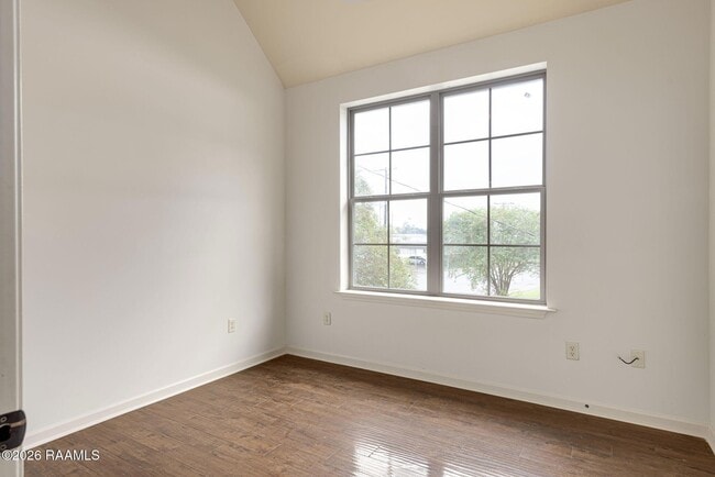 Bedroom 1 - 1402 Jefferson St Unit 201