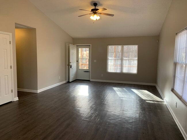 Photo - Spacious 3 Bedroom Home with wooded privacy