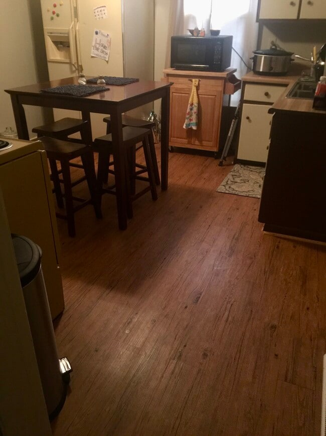 Photo - 214 W Thomas St Unit 3