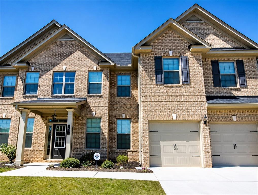 Photo - 3523 Woodshade Dr