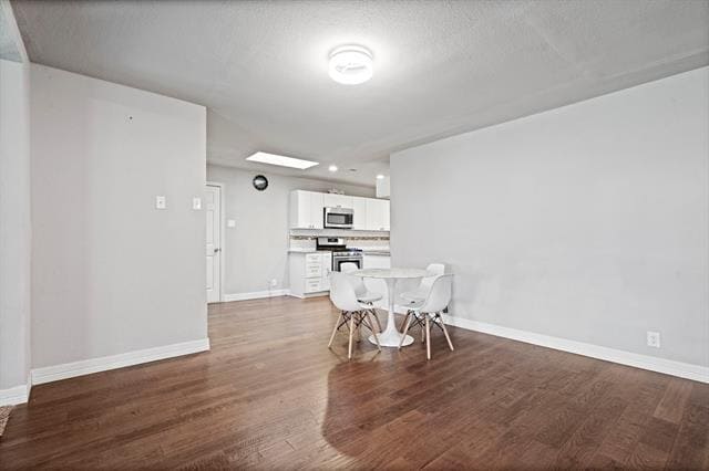 Photo - 2942 Esterbrook Dr