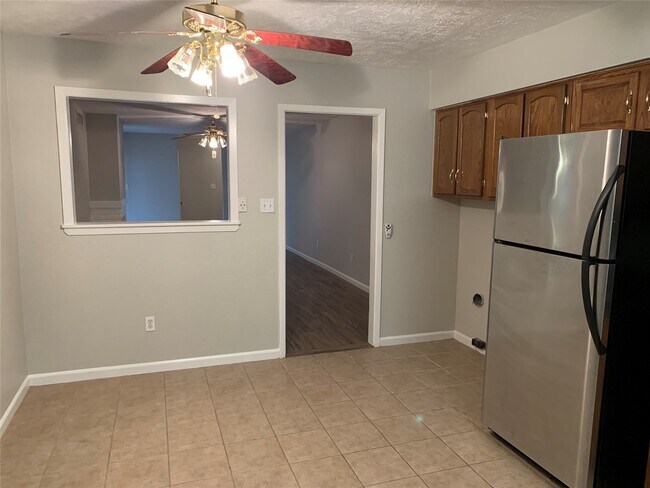 Photo - 6401 Deihl Rd Unit 704