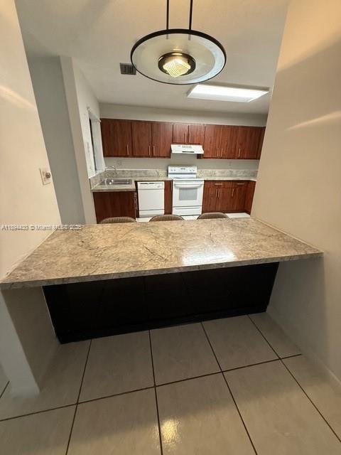 Photo - 6845 NW 169th St