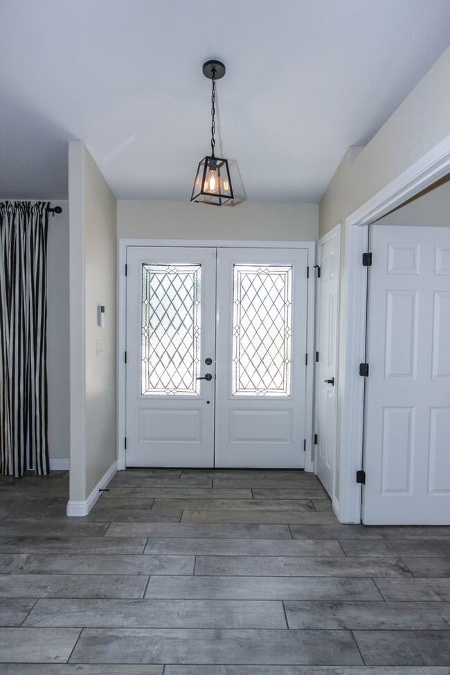 Photo - 3 Bedroom Home in Viewpoint East