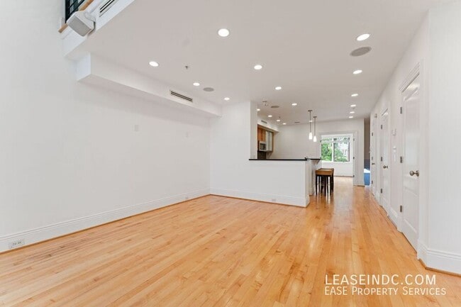 Photo - 1922 12th St NW Unit #2
