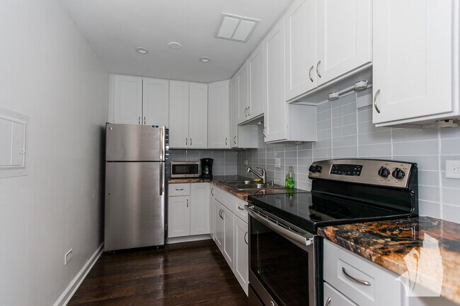 Photo - 619 W Stratford Pl Unit 506