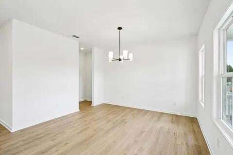 Photo - 5445 Hargrove Way