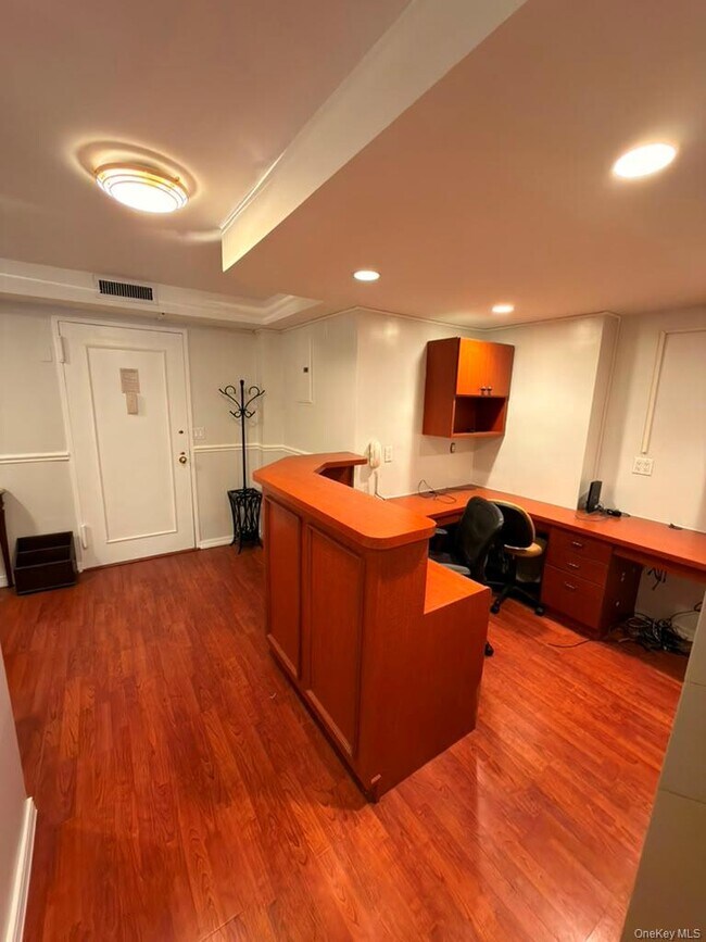 155 W 68th St Unit 2-27