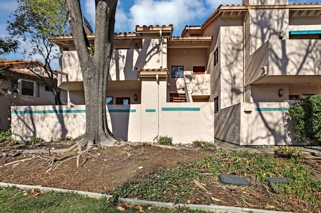 Photo - 10252 Danube Dr