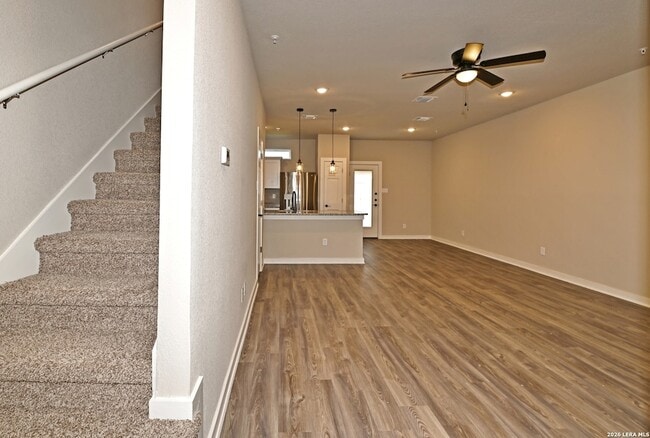 Photo - 11318 Clearmine St