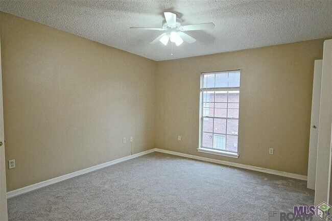 Photo - 1716 Brightside Dr Unit B