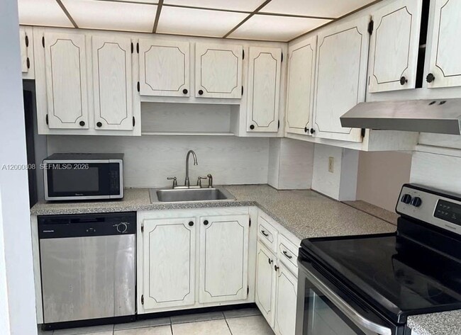 Building Photo - 101 Berkley Rd Unit 205