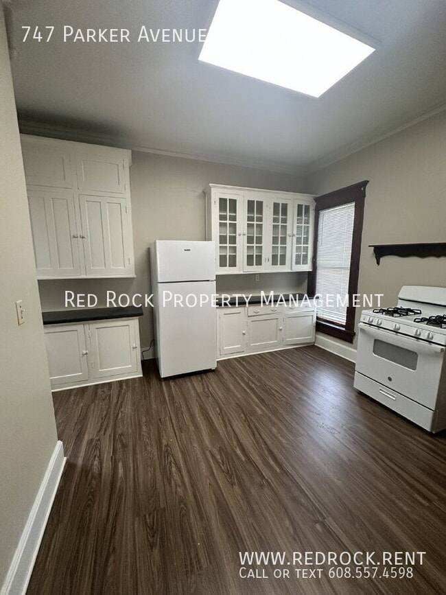 Photo - 747 Parker Ave Unit 1