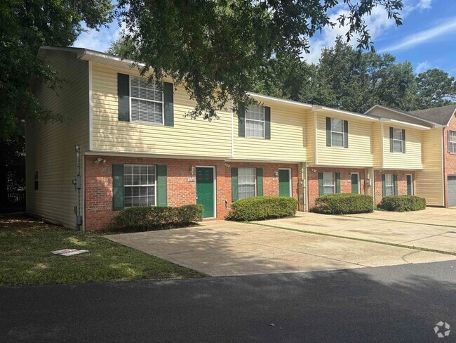 Building Photo - 3040 Camelliawood Cir E Rental