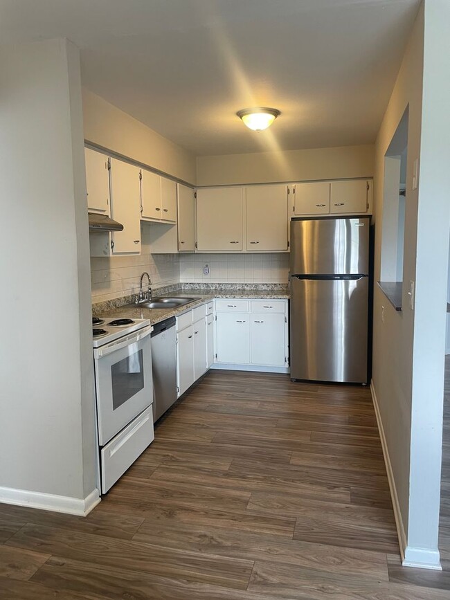 Photo - 3101 Bromley Pl Unit Bromley 3101 #23