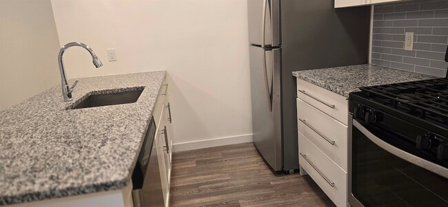 Photo - 61 Virginia Ave Unidad 203