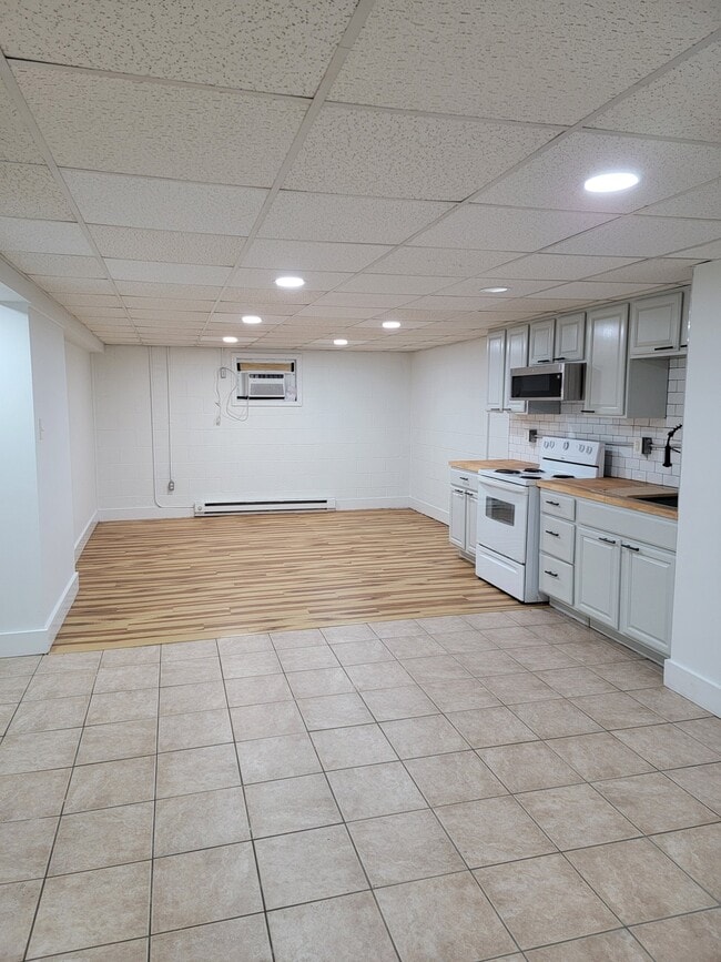 Photo - 2339 Boas St Unit 11