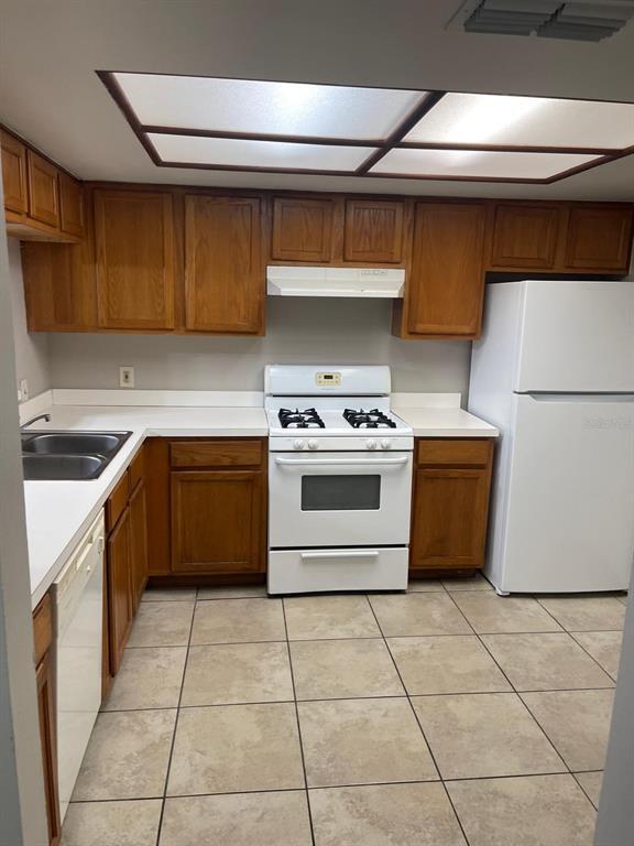 Photo - 411 Emerald Ave