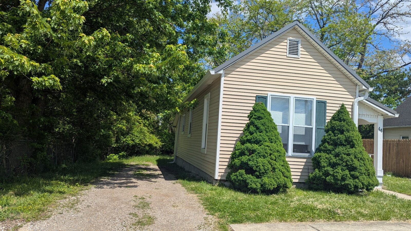 Photo - 44 N 13th St