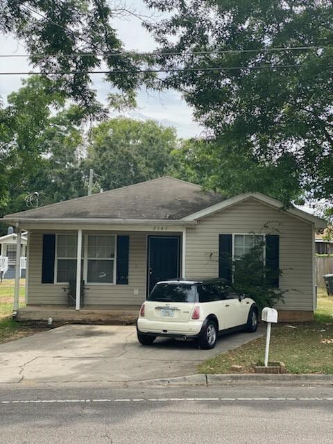 Photo - 2141 Holton St