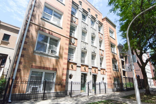 Photo - 4060 N Kenmore Ave Condo Unit 901