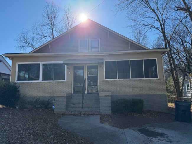 Building Photo - 1462 St Michael Ave