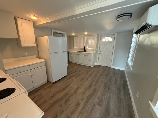 Photo - 5 Johnson Ave Unit A