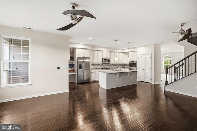 3634 Briarwood Dr