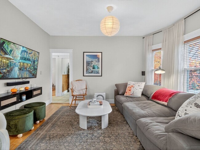 Photo - 35 Hancock Ave Unit 35