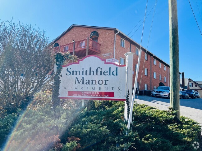 Building Photo - 4 Bedroom, 2 Bath Apartment * 4-Person Rat... Unit L