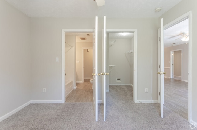 Photo - Woodland Ridge