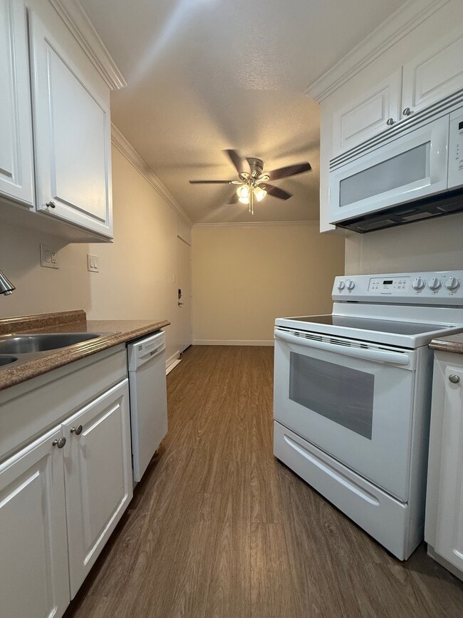 Photo - 1823 Lincoln Ave Apartment Unit 104