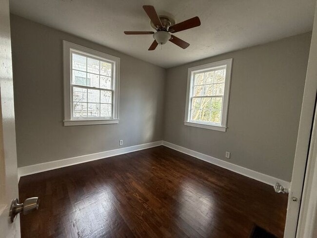 Photo - Wedgewood / Houston!! 3/1 Brick House!