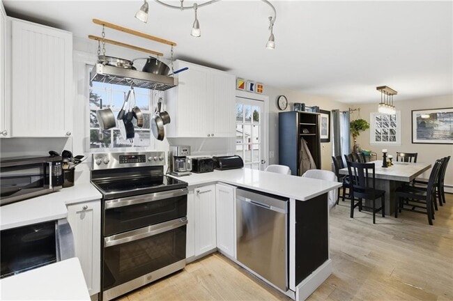 Photo - 72 Seascape Ave