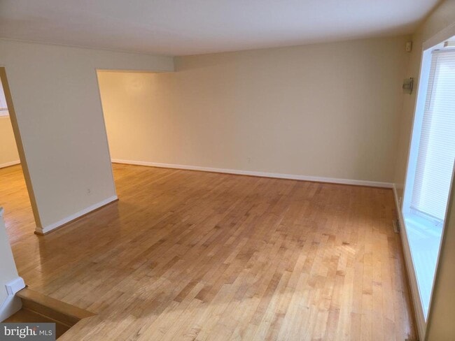 Photo - 6717 Greenspring Ave