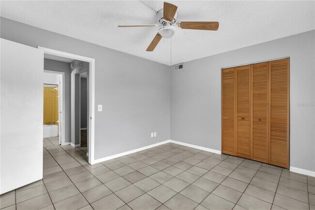 Photo - 1629 W Oak Ridge Rd Unit 1629D