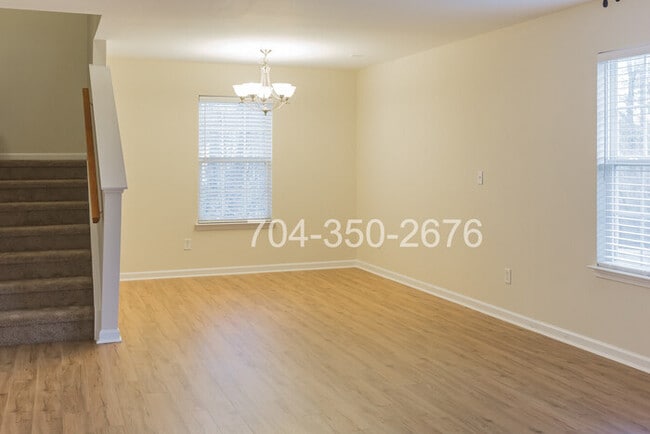 Photo - Large Beautiful house 4 bed 2.5 bath