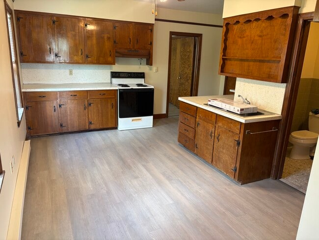 Photo - 12 Church St Unit 2L