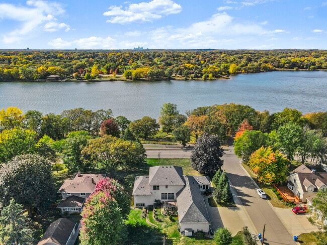 Photo - 1580 E Shore Dr